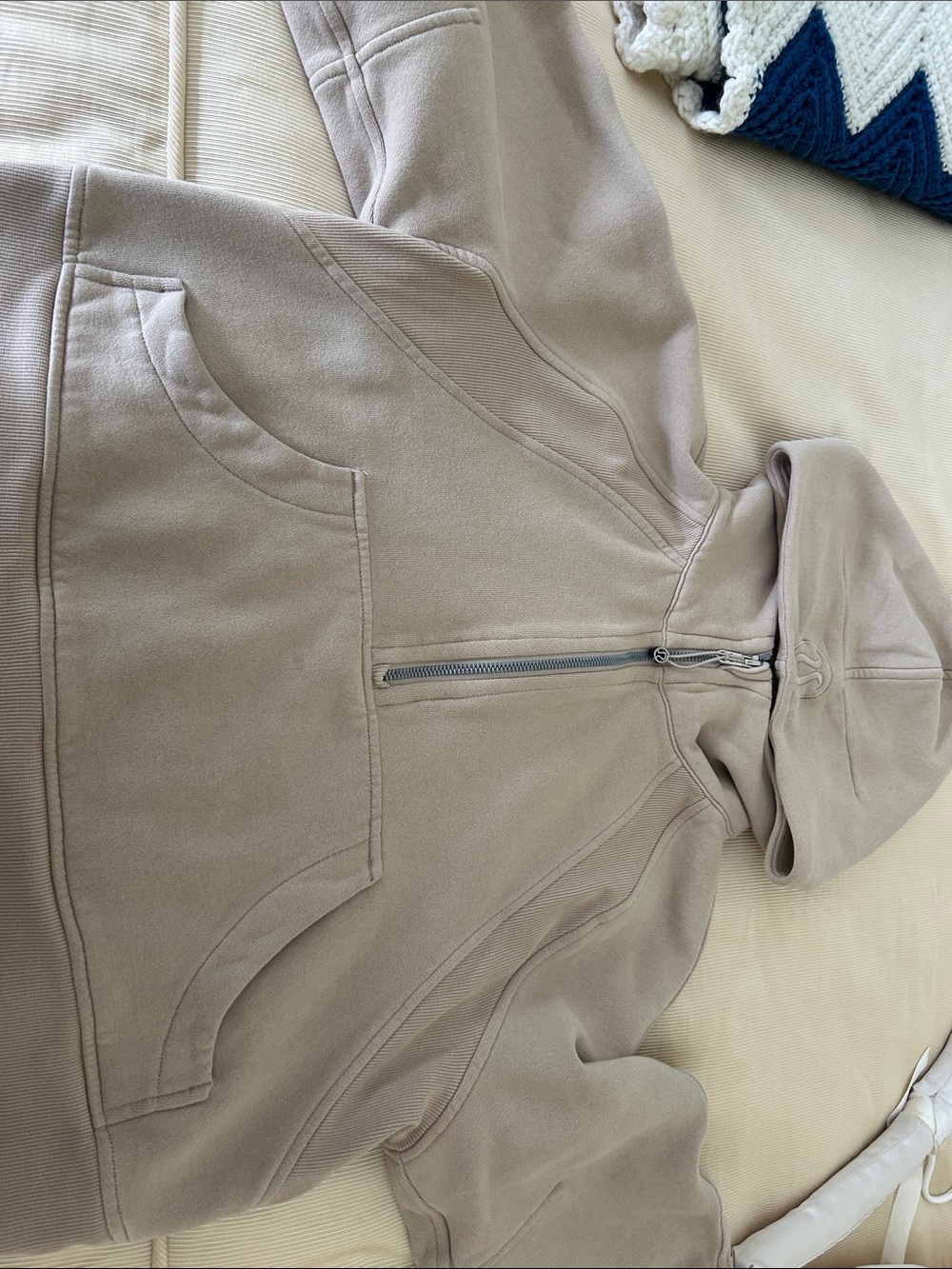 lululemon athletica Beige Half-Zip Hoodie - Picture 4 of 6